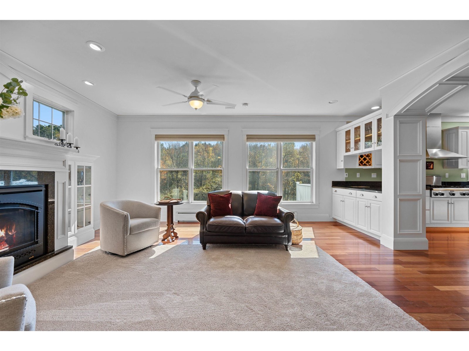 975 Sanders Circle
