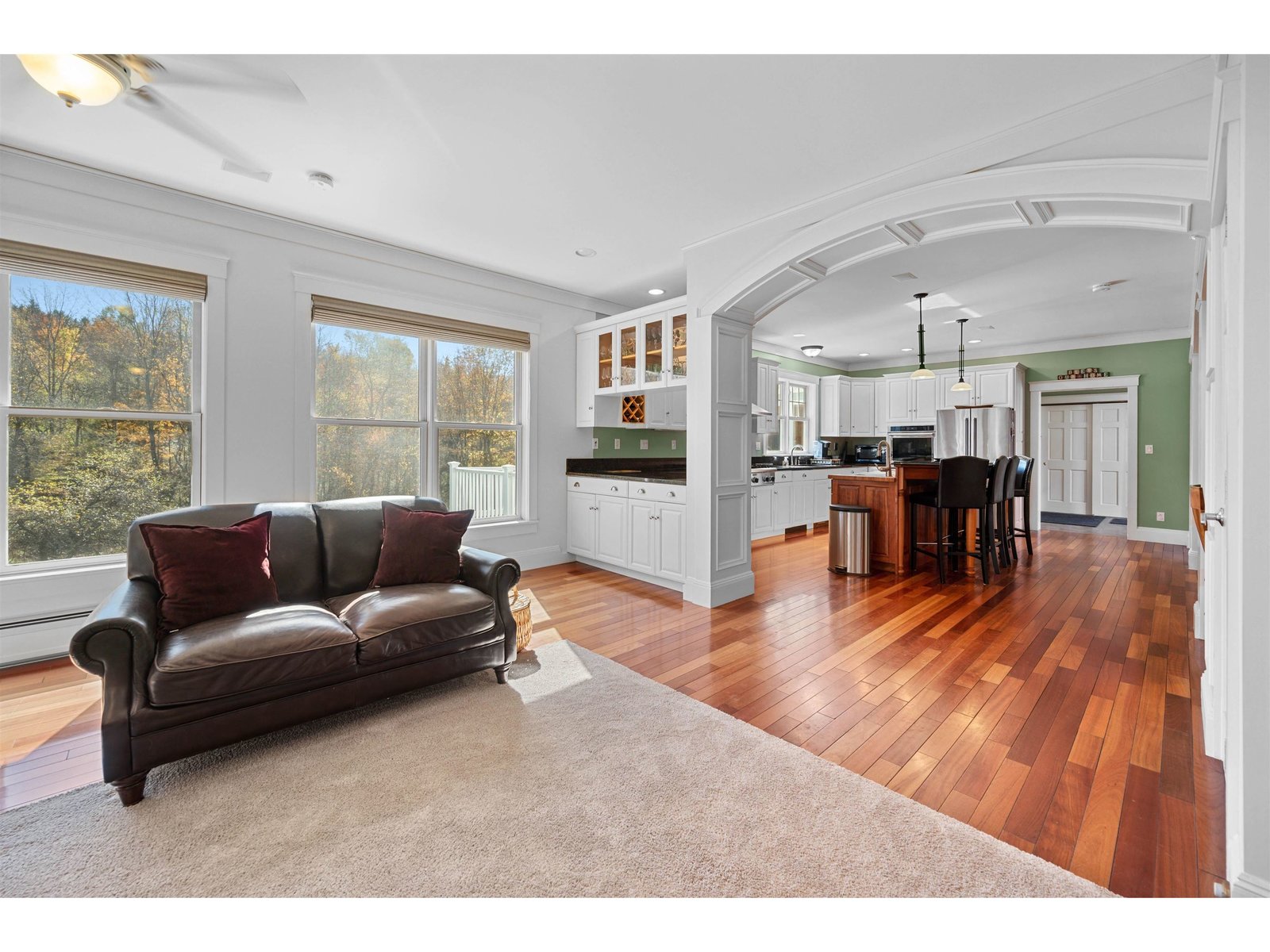 975 Sanders Circle