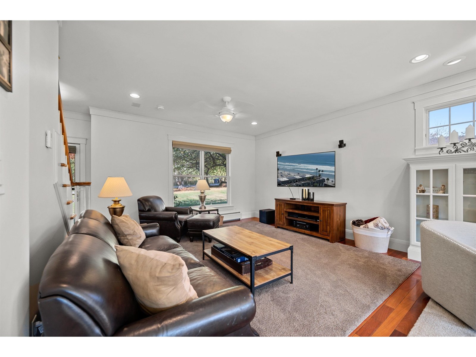 975 Sanders Circle