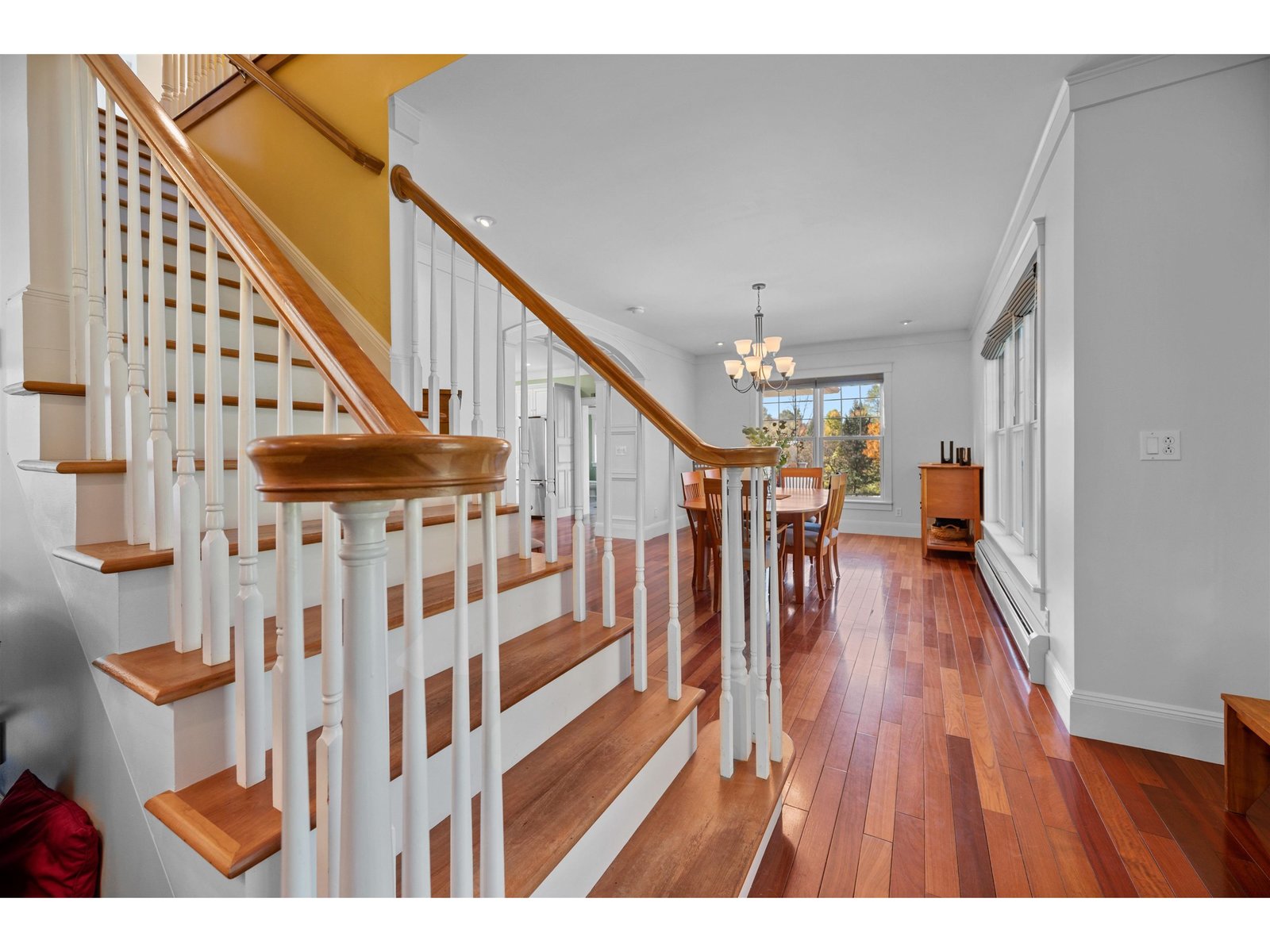 975 Sanders Circle