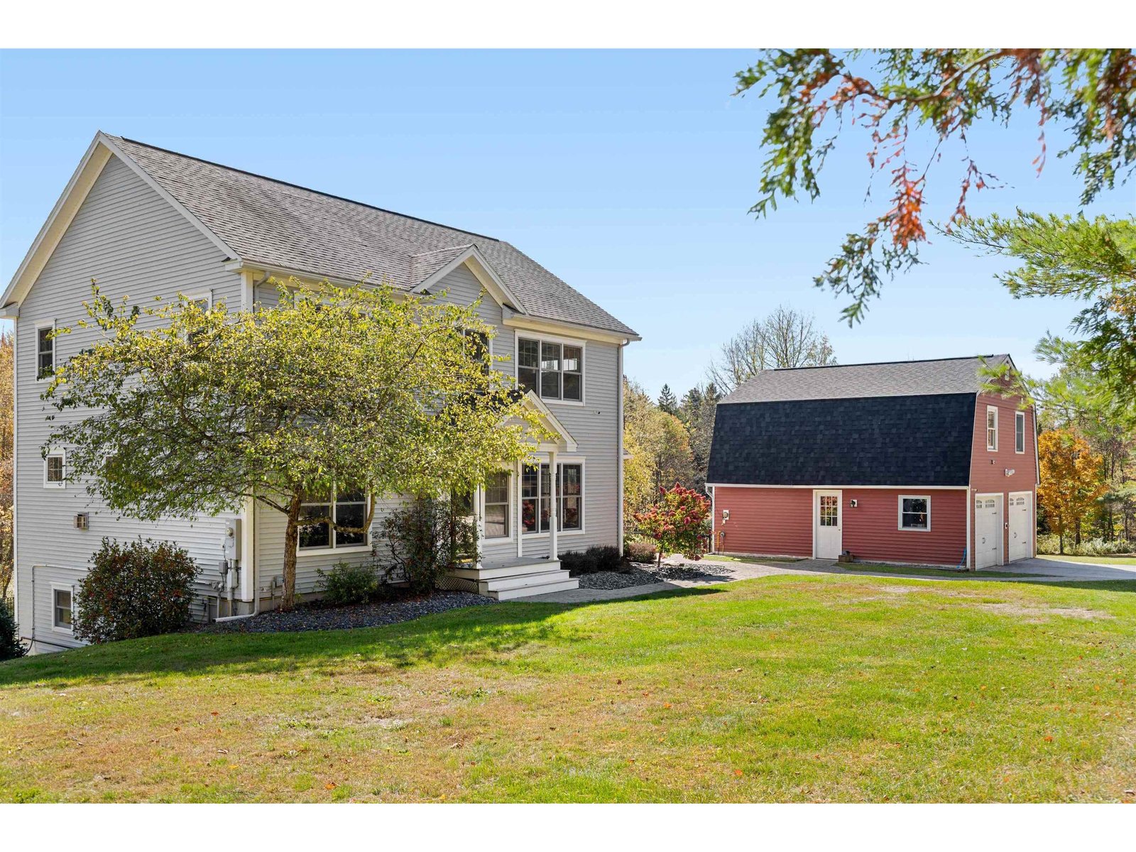 975 Sanders Circle