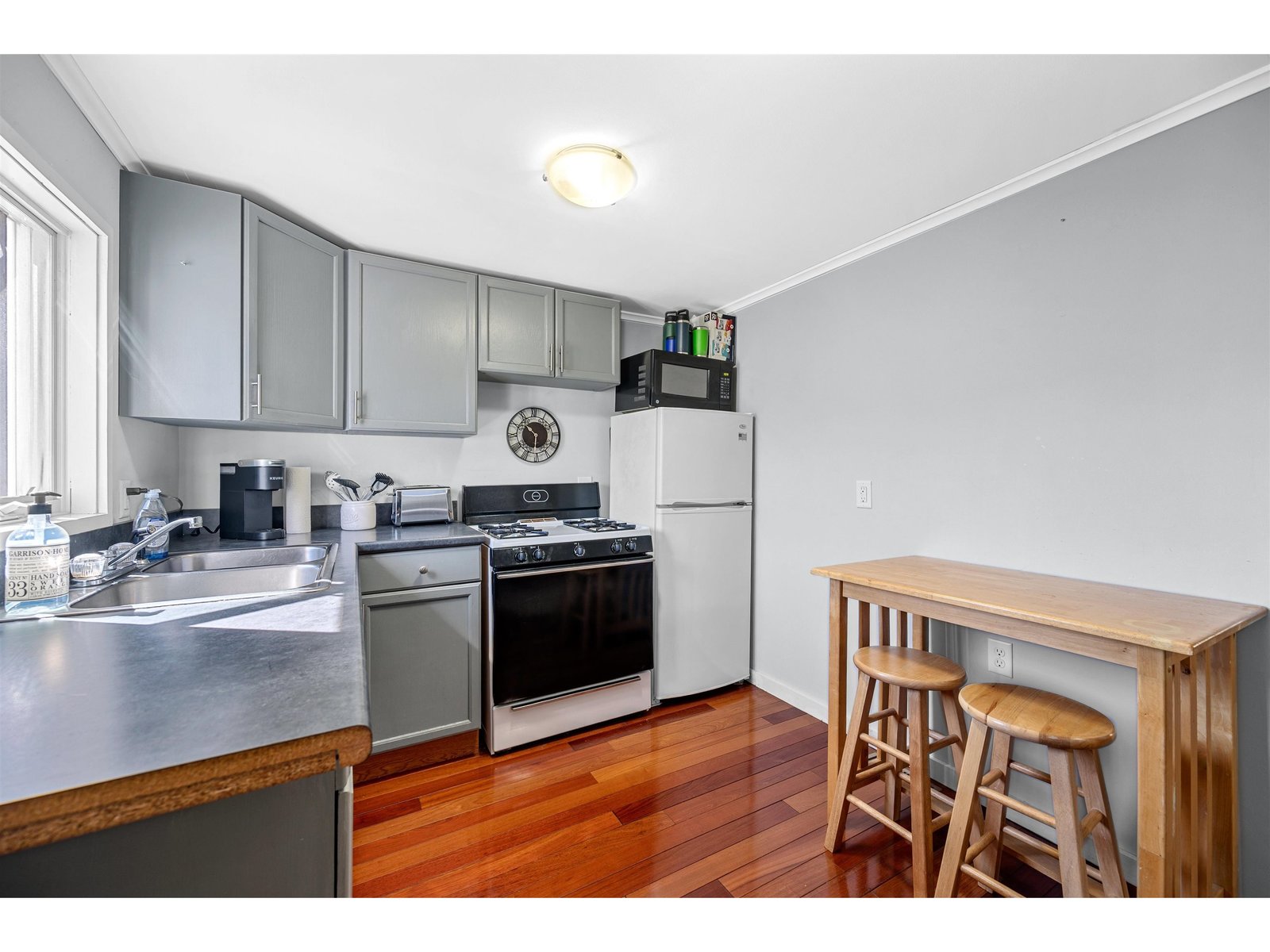 Apartment Over Garage
