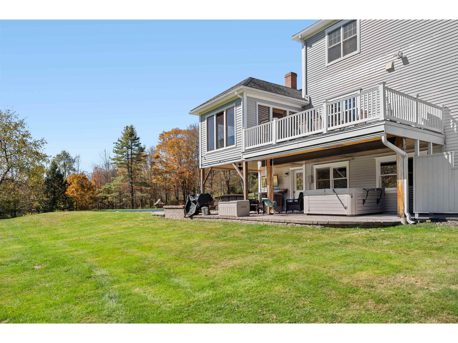 975 Sanders Circle