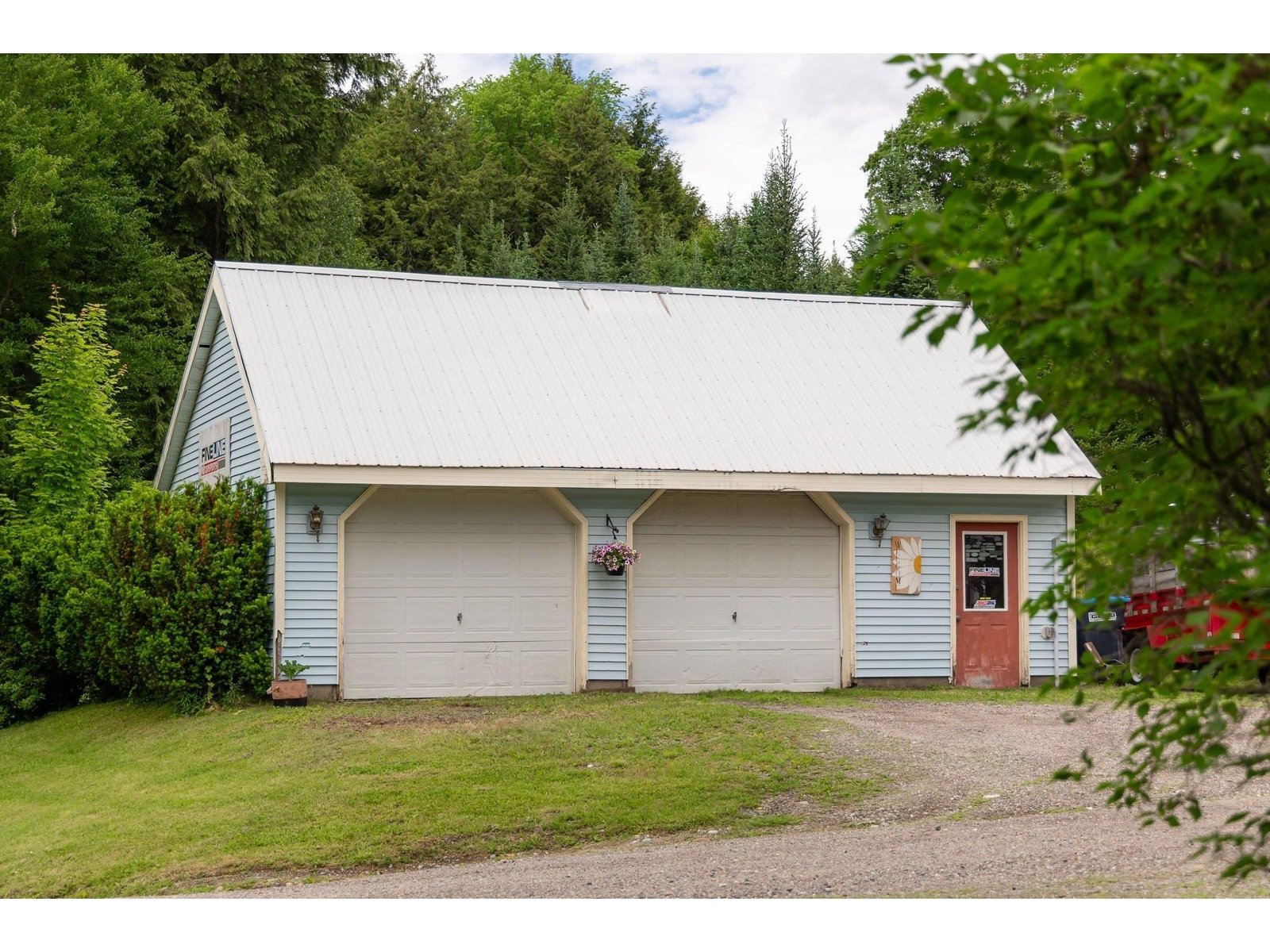 977 Lower Pleasant VAlley Road