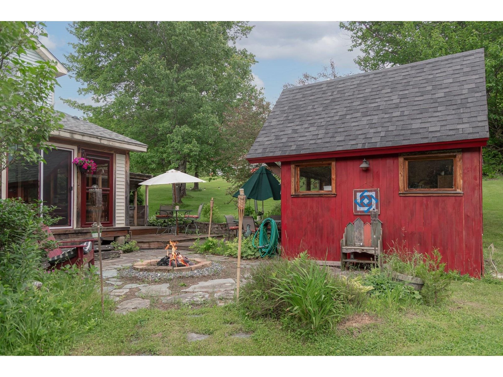 977 Lower Pleasant VAlley Road