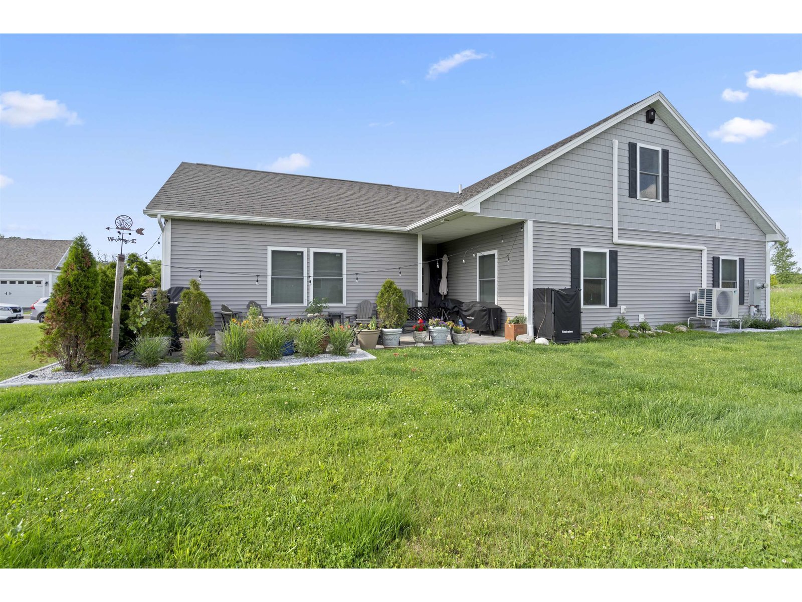978 Franklin Park West
