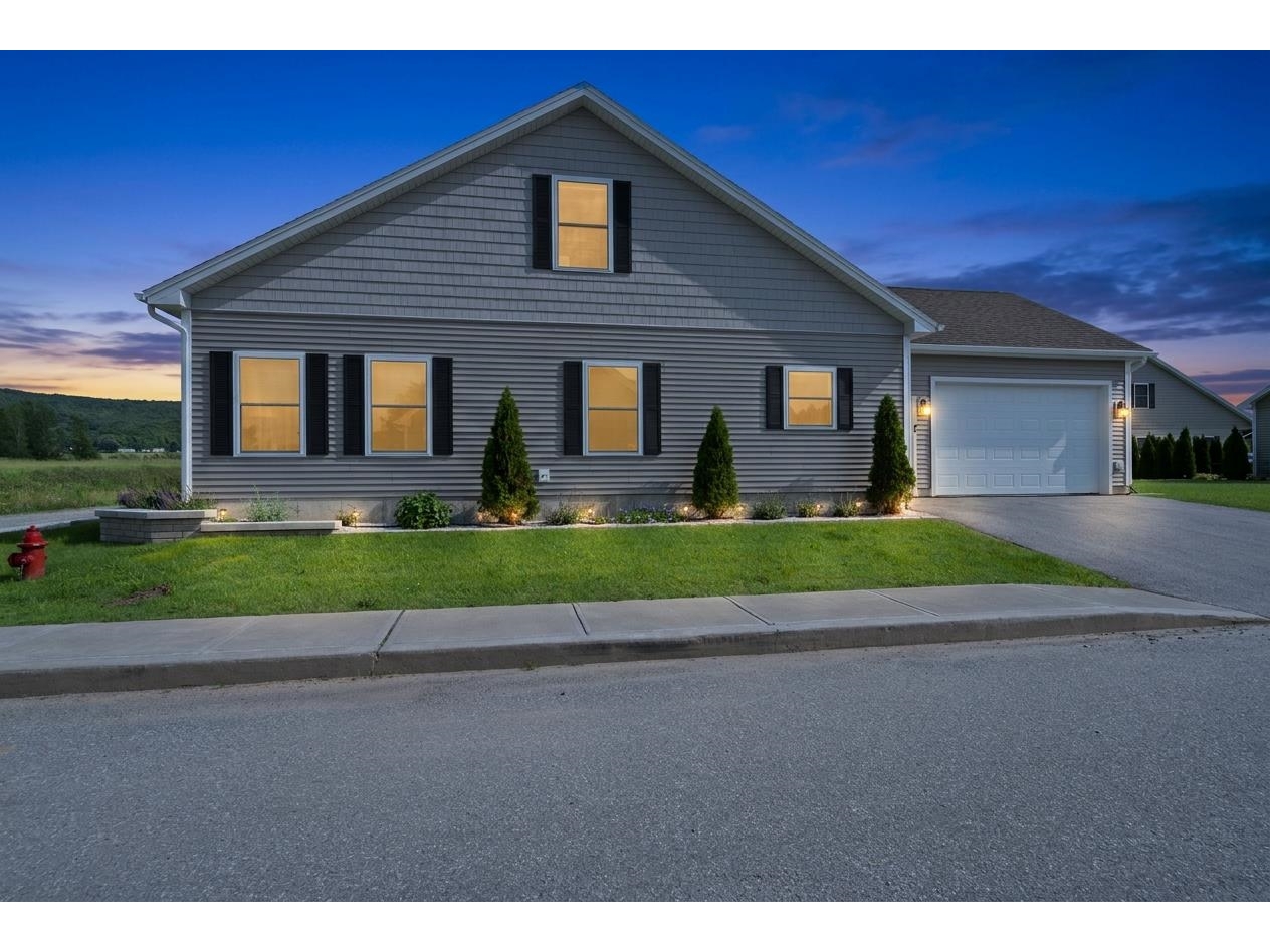 978 Franklin Park West