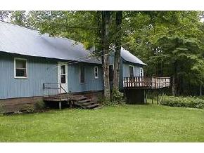 979 NORTH HOLLOW ROAD