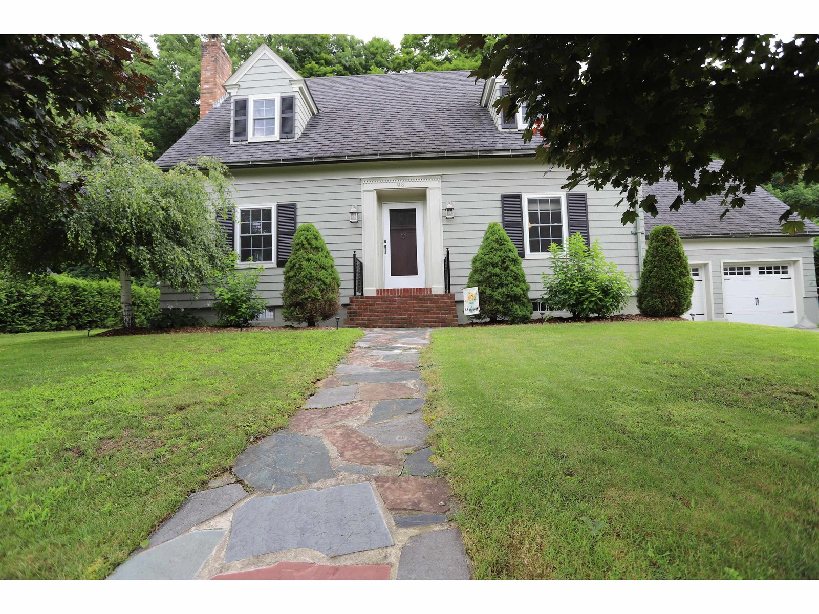 98 Blanchard Avenue