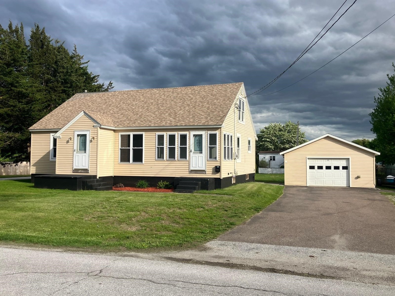 98 Canada Street