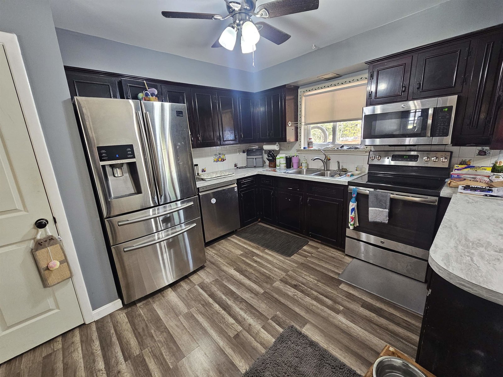 98 Cedarwood Terrace