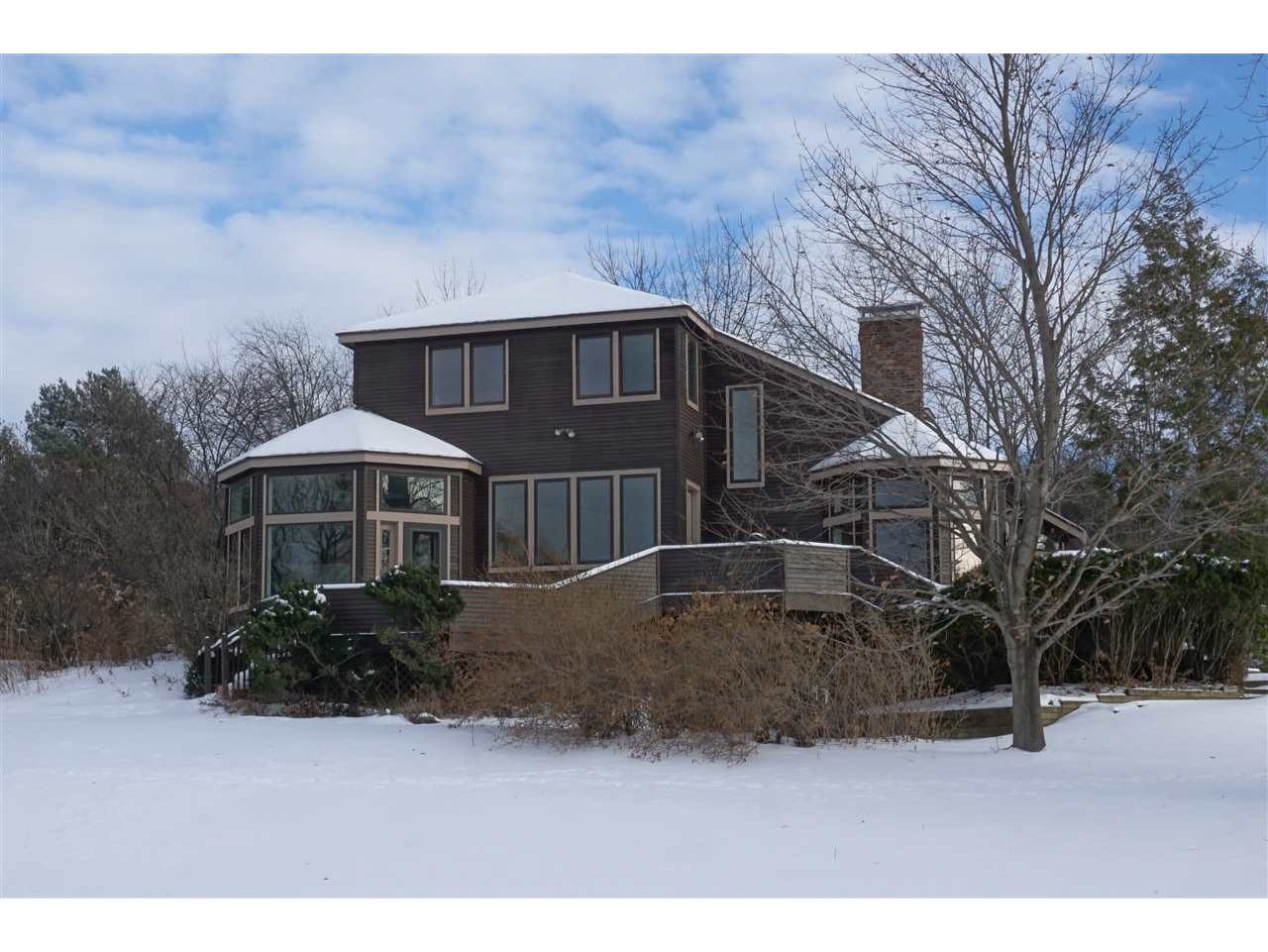 98 Eagle Mountain Harbor Road