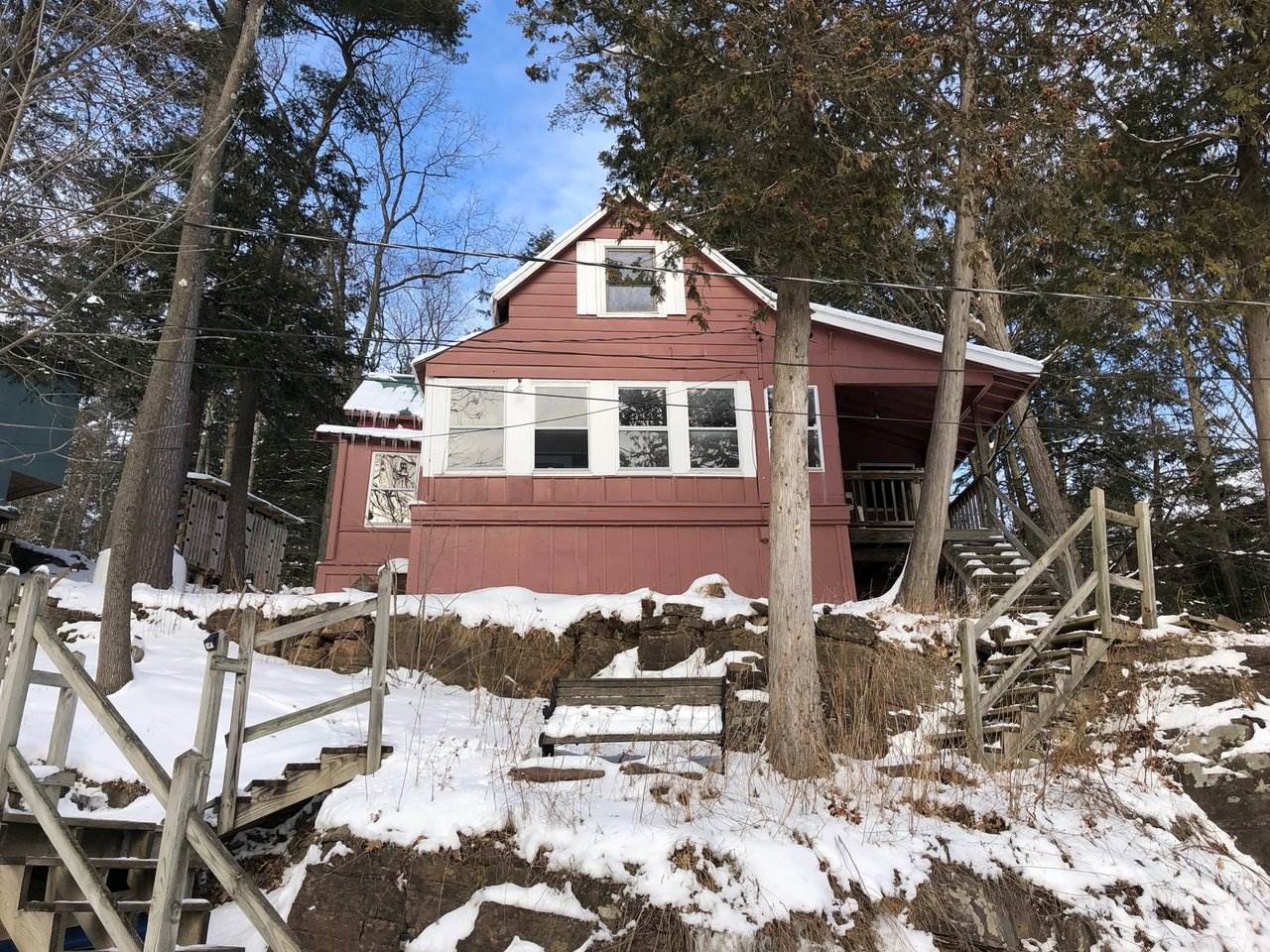 98 Goodsell Point