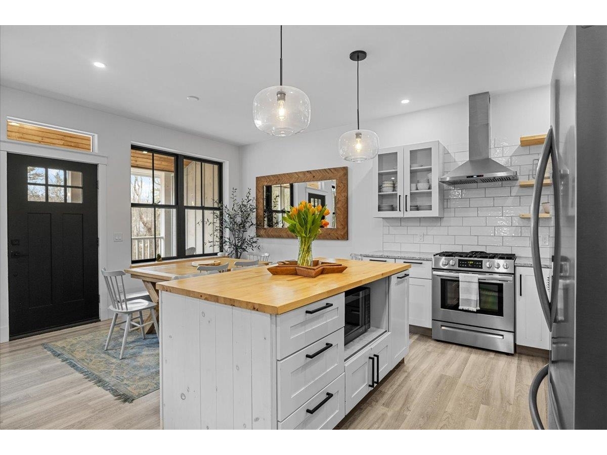 98 Hill Street, Unit #5