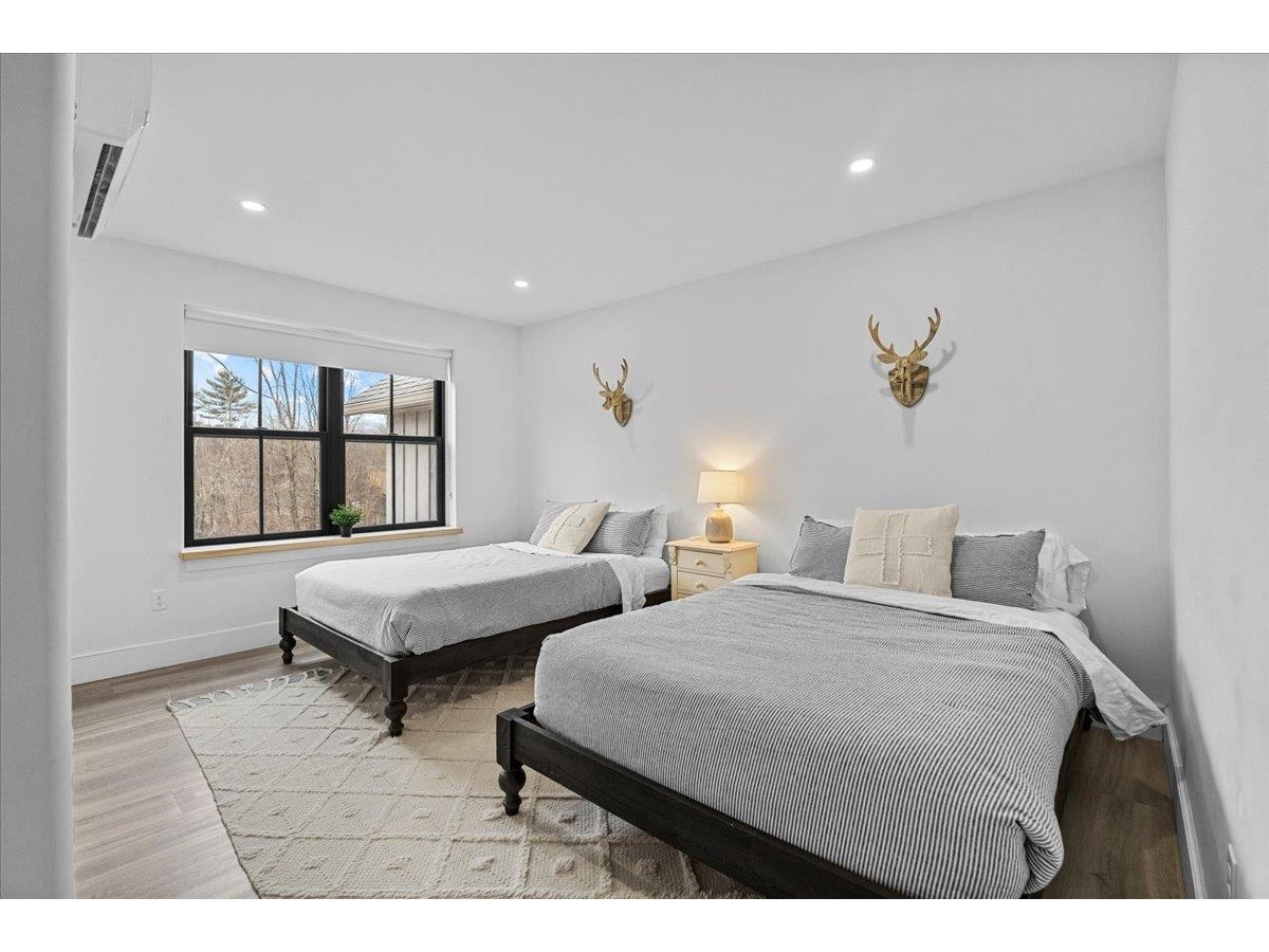 98 Hill Street, Unit #5