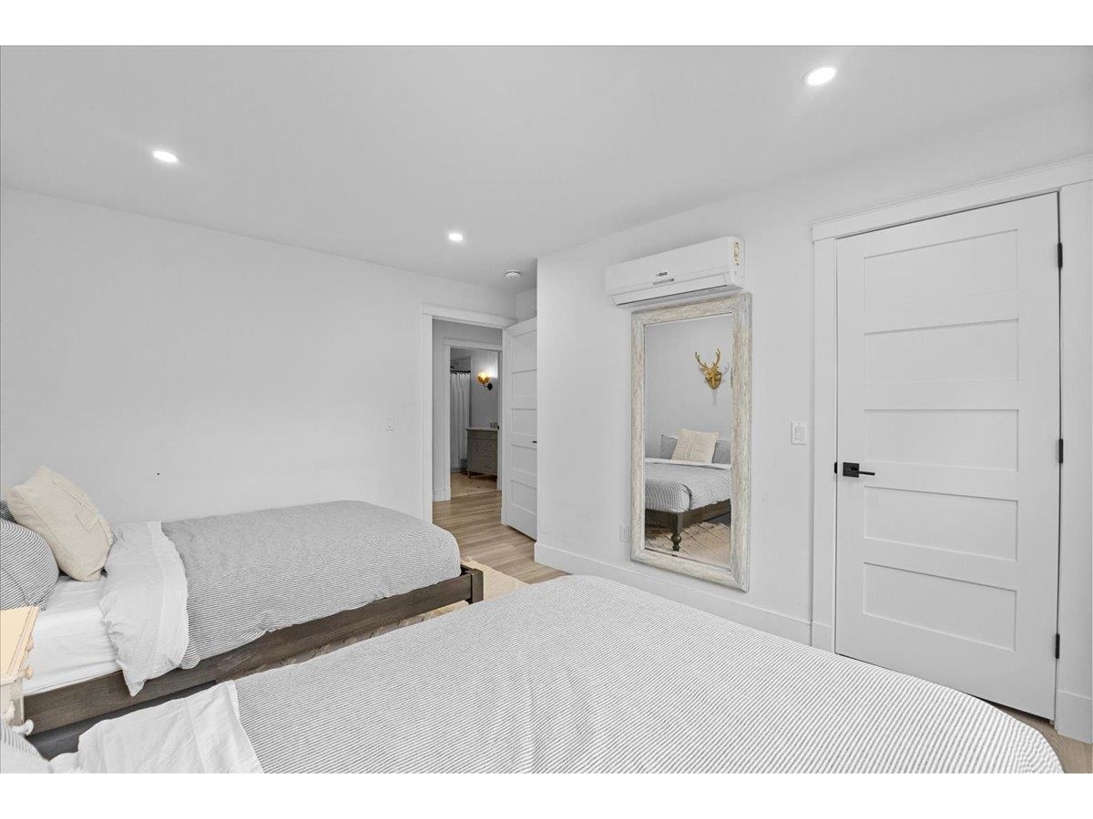 98 Hill Street, Unit #5