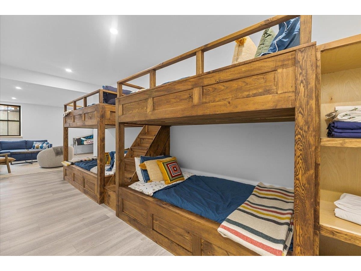 98 Hill Street, Unit #5