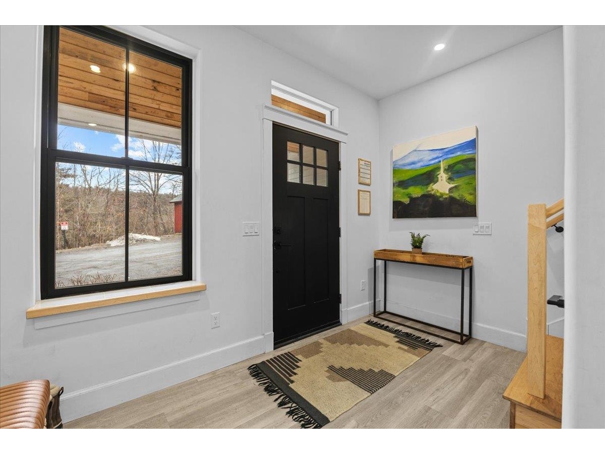 98 Hill Street, Unit #5