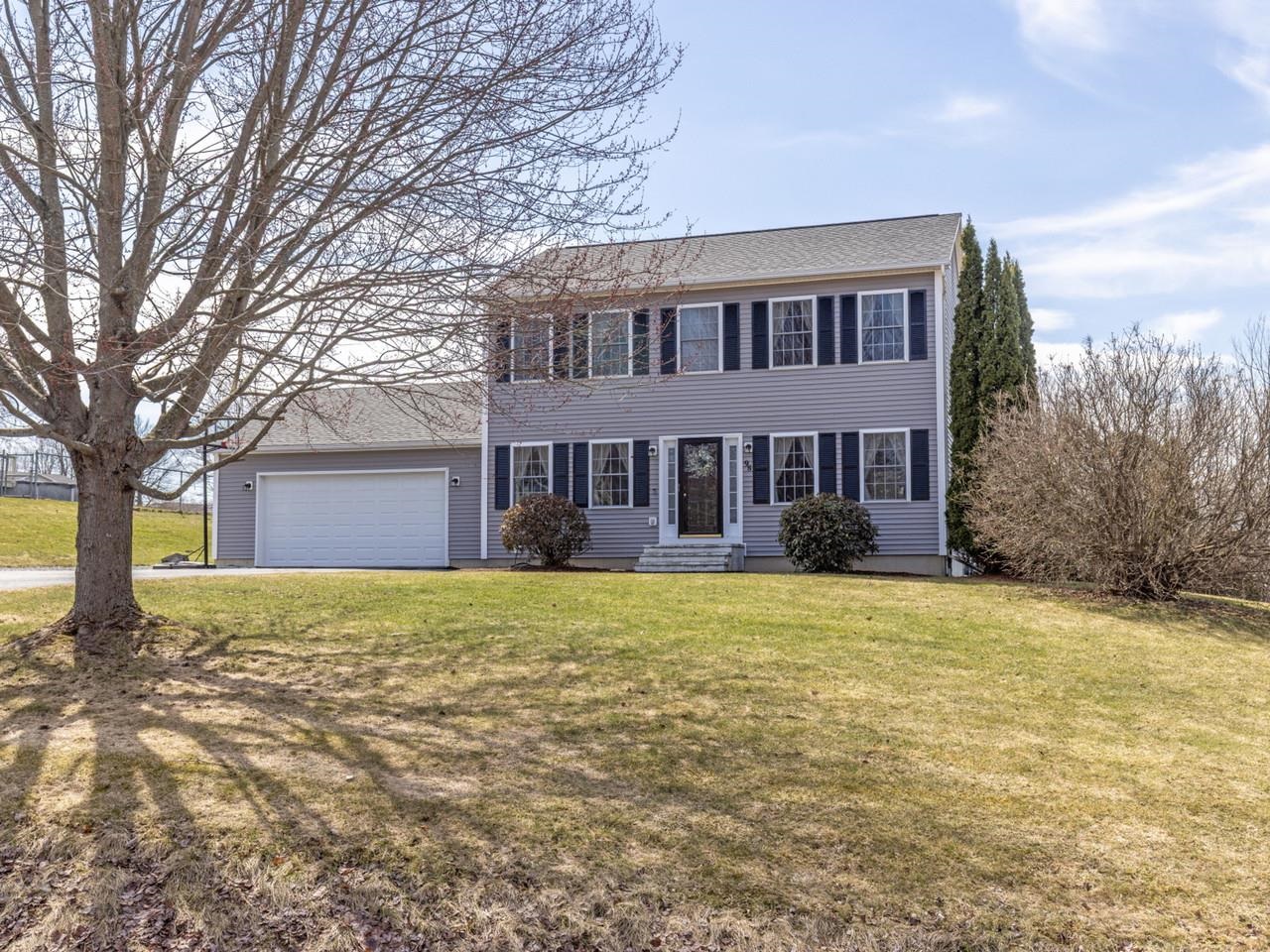 98 Hunting Ridge Lane