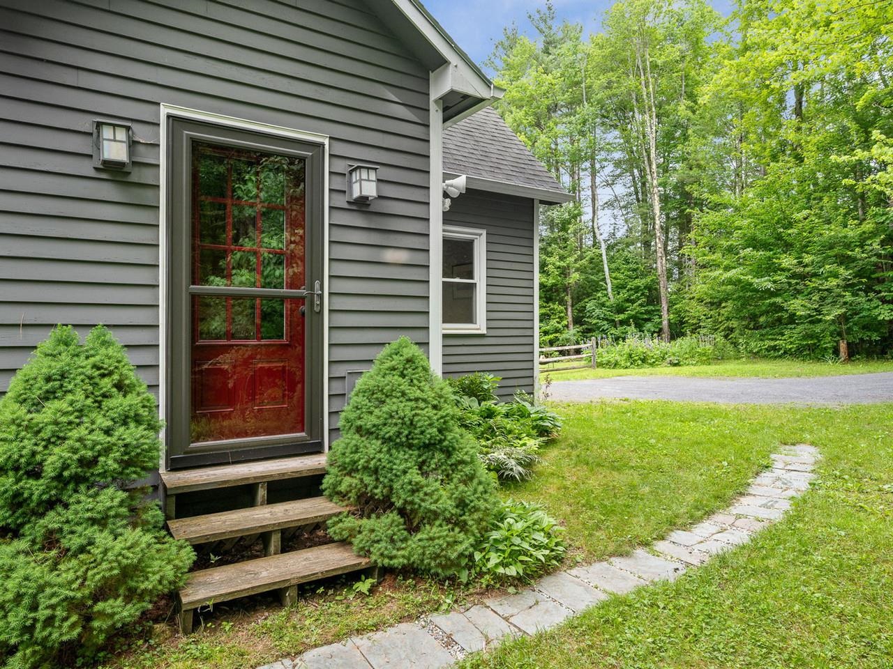 98 Leary Road