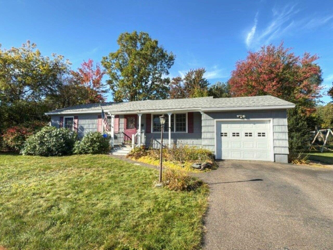 98 Logwood Street