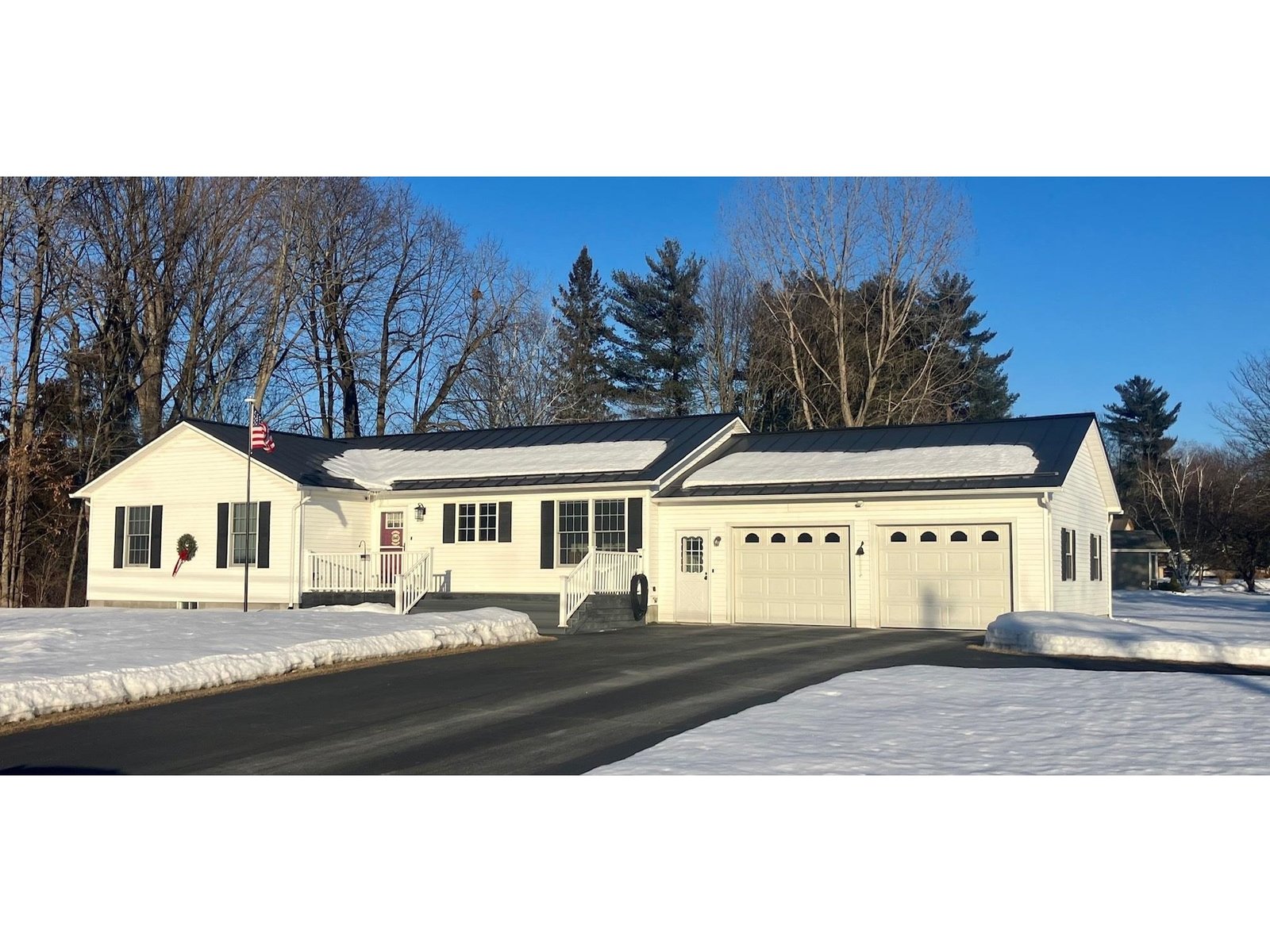 98 Spring Street, Swanton