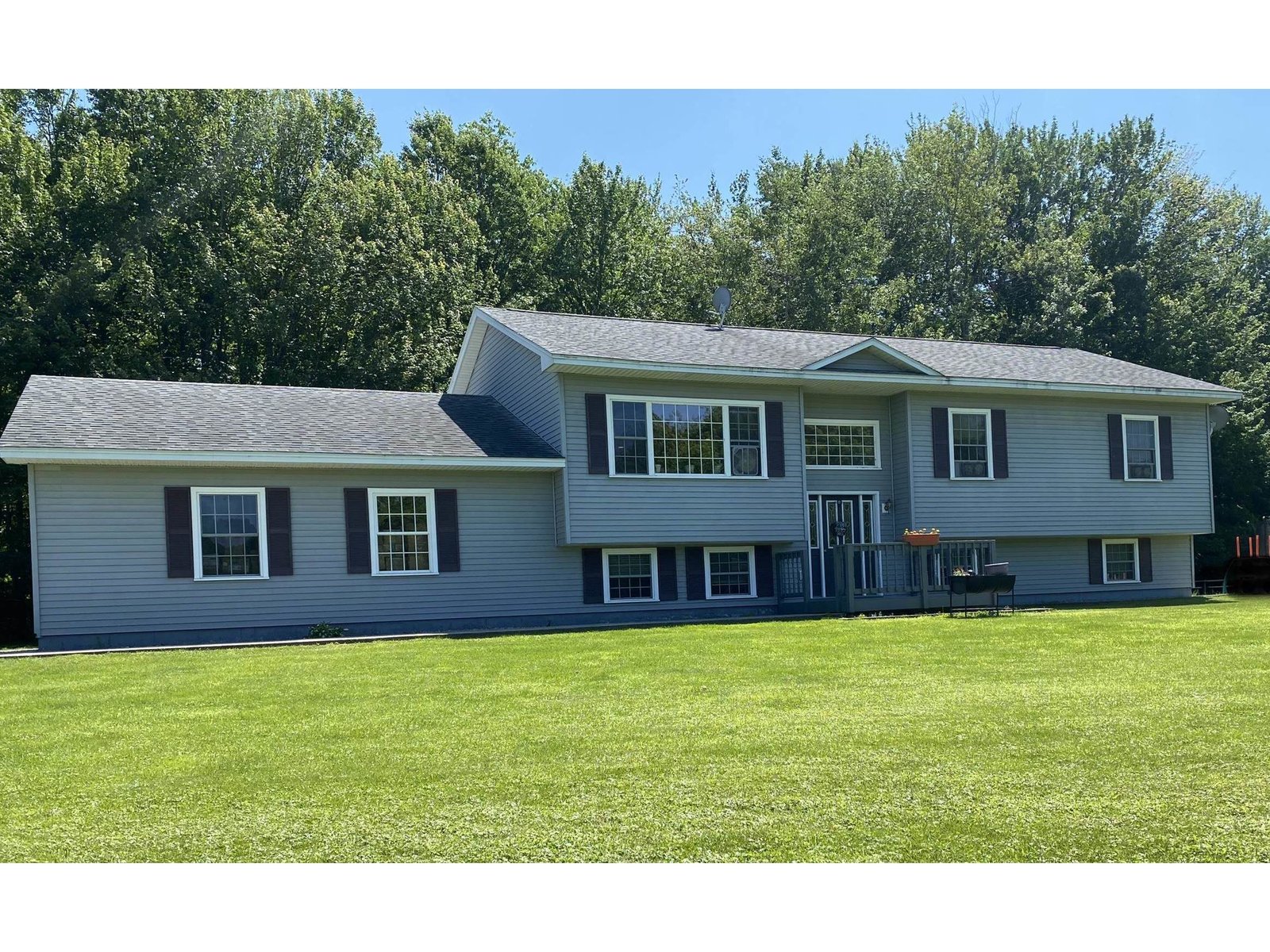 98 Whitetail Drive