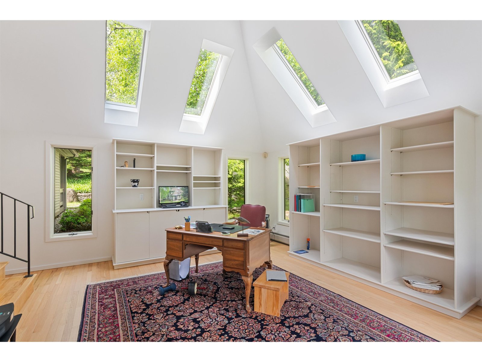 982 Brook Road, Unit 4