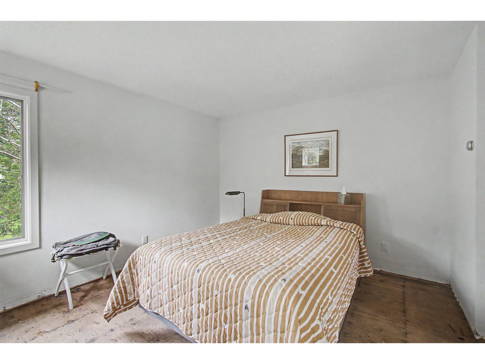 982 Brook Road, Unit 4