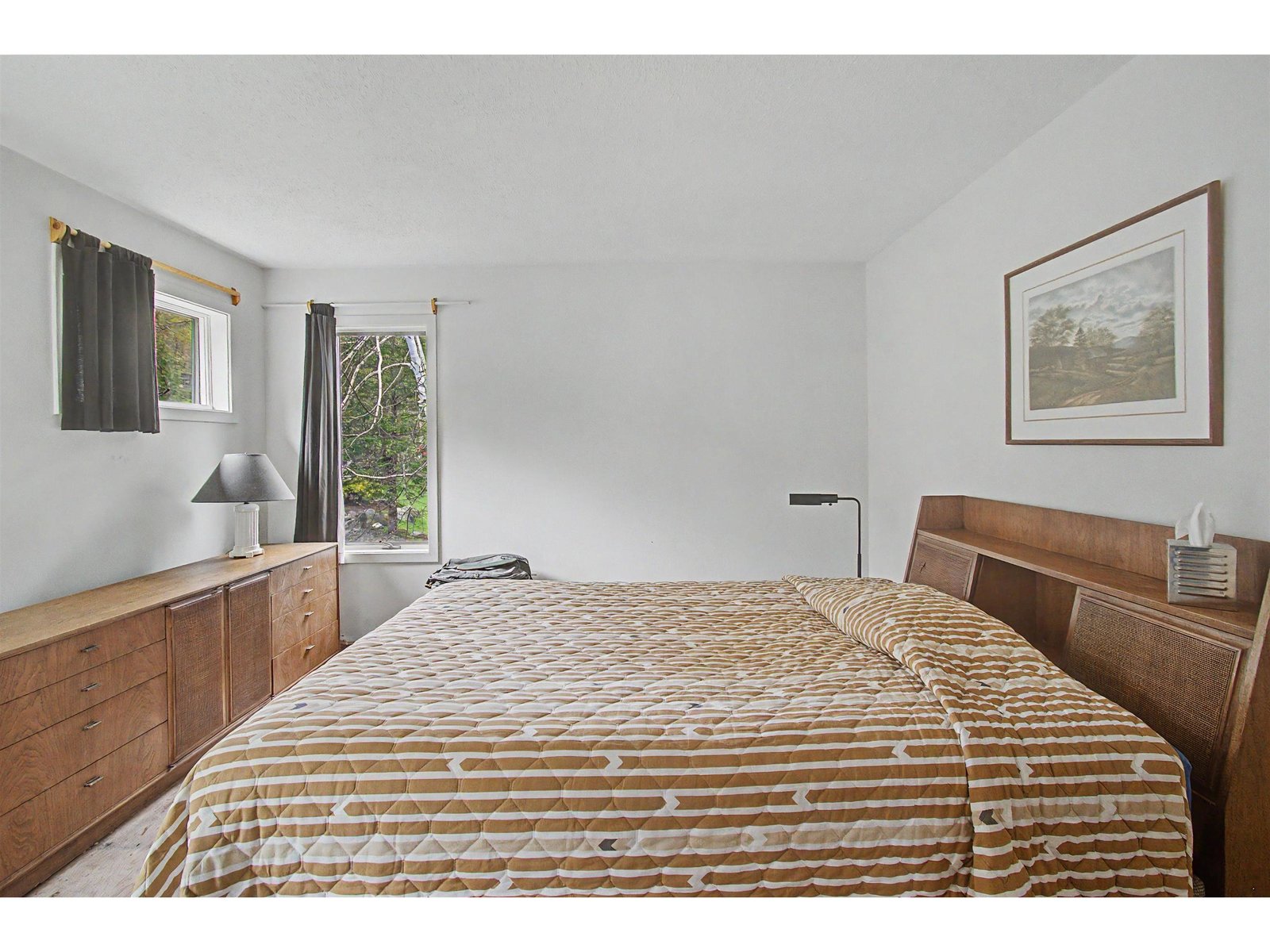 982 Brook Road, Unit 4