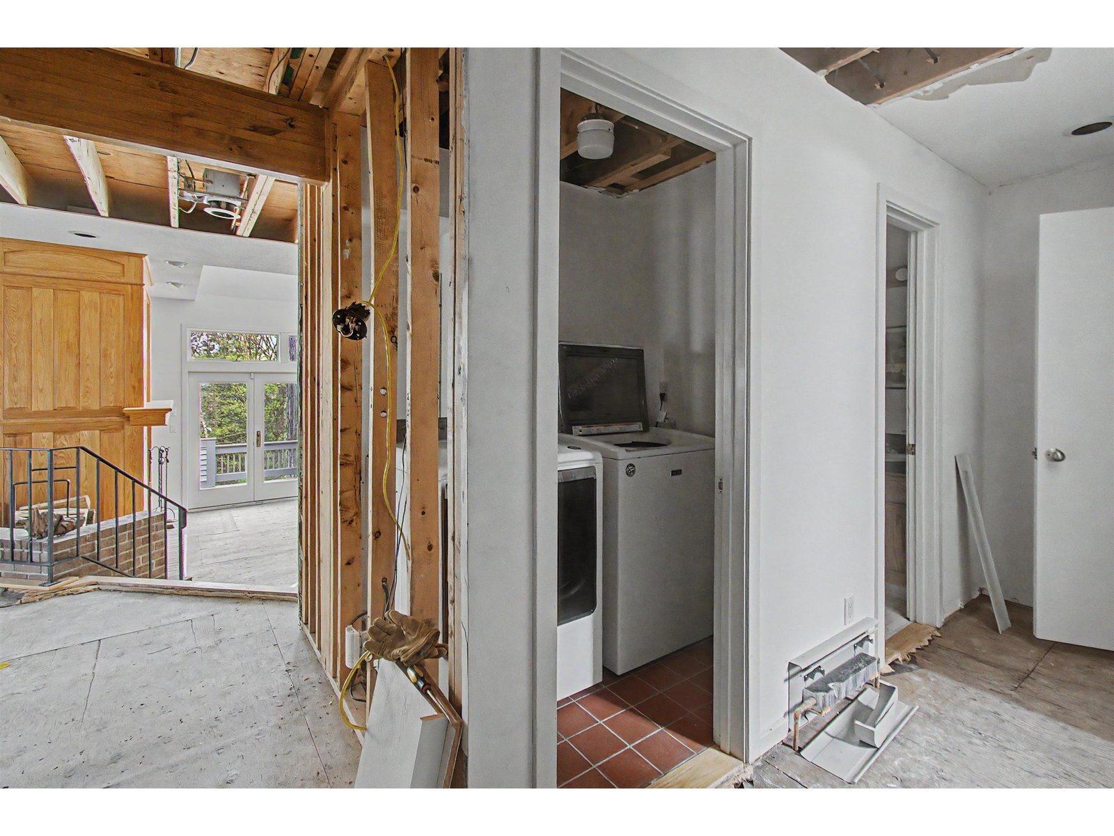982 Brook Road, Unit 4