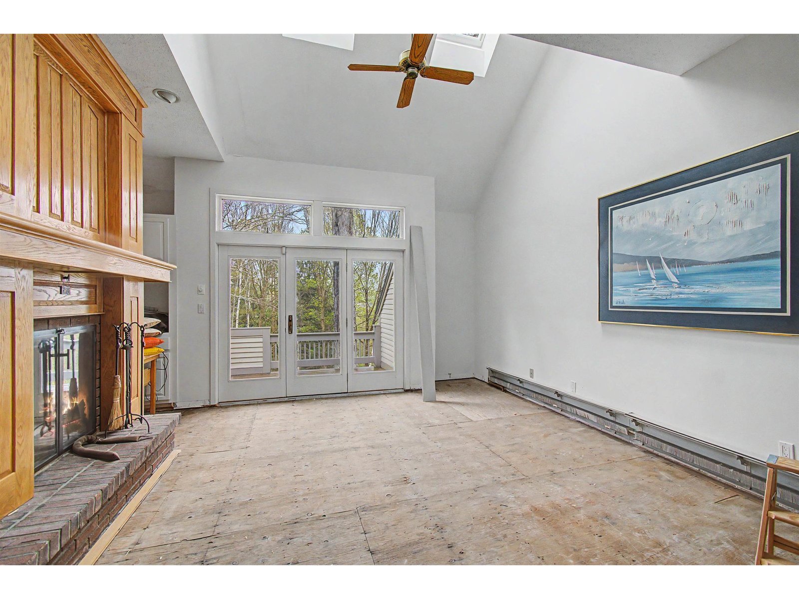 982 Brook Road, Unit 4