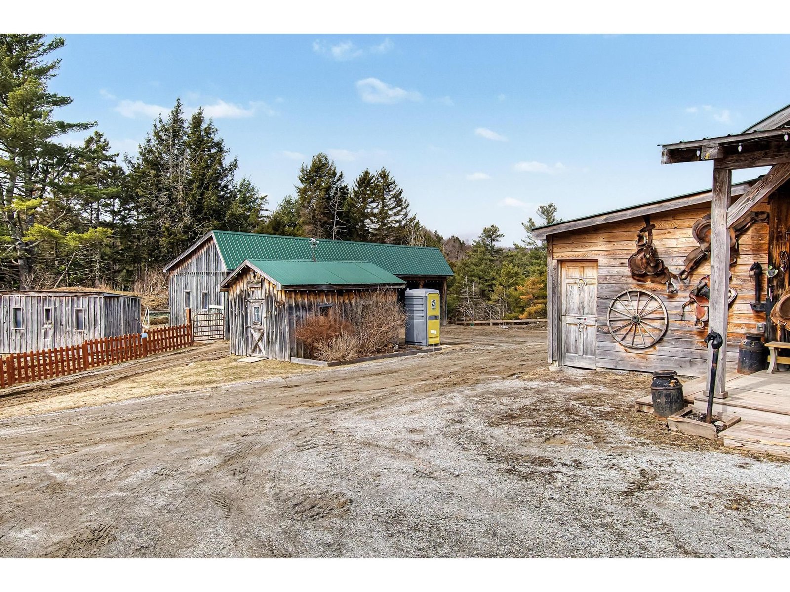 984 Pollander Road