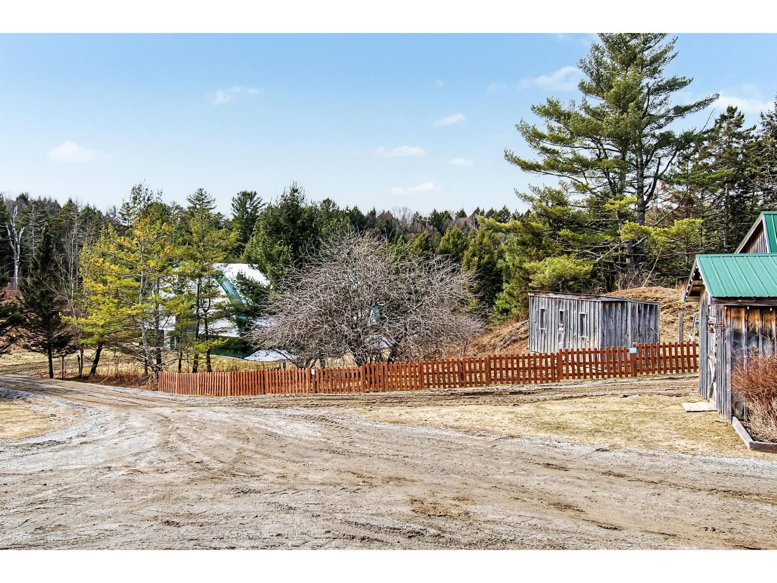 984 Pollander Road