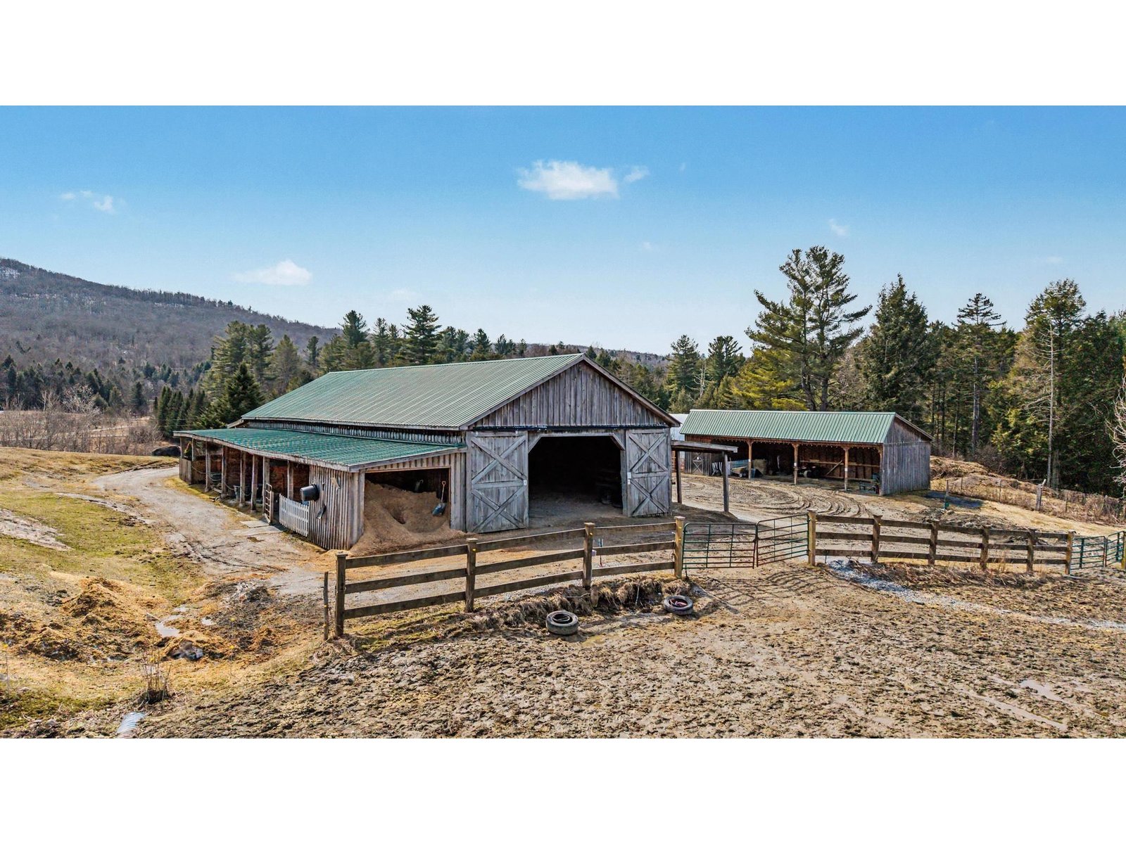 984 Pollander Road