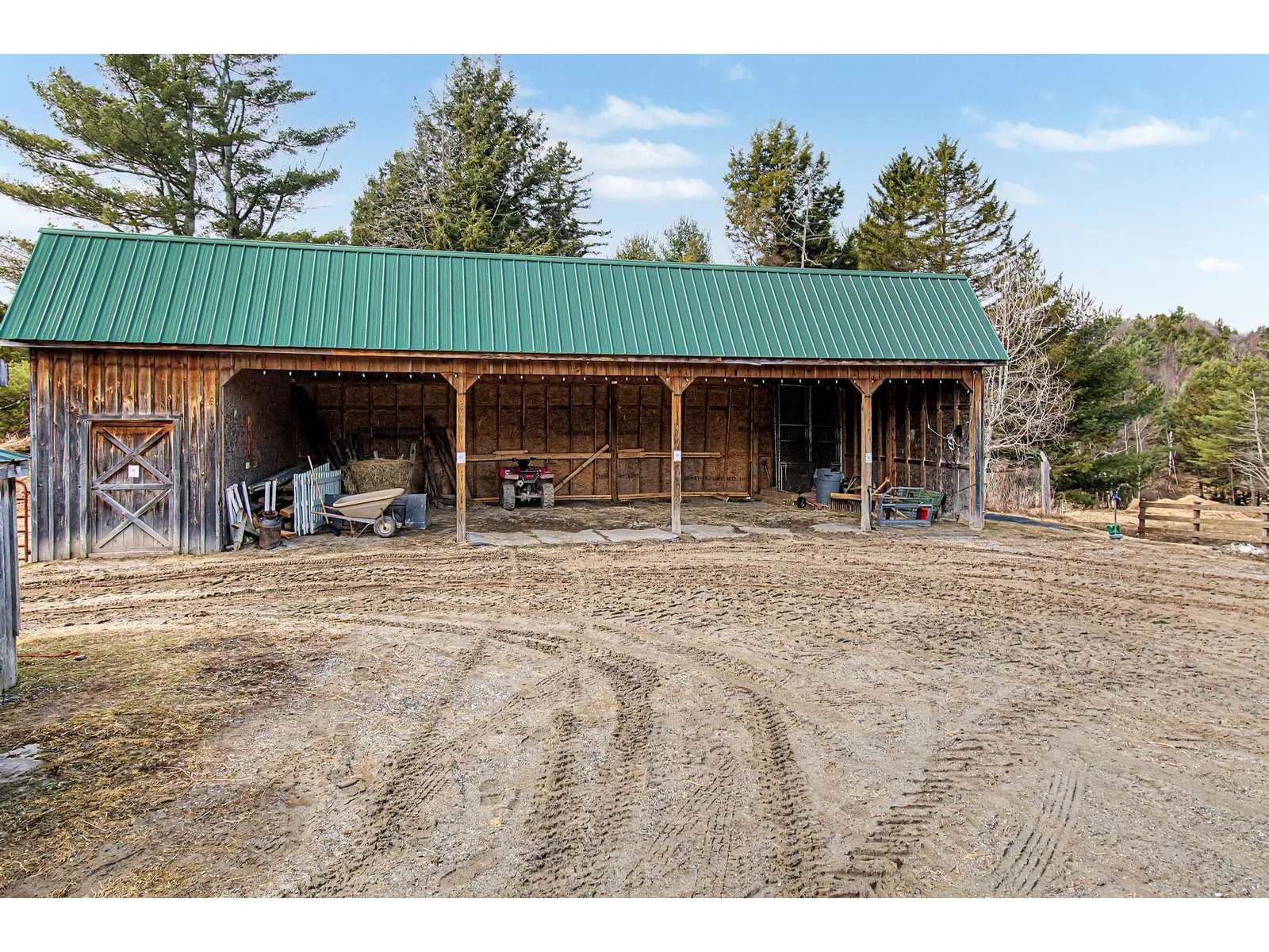 984 Pollander Road