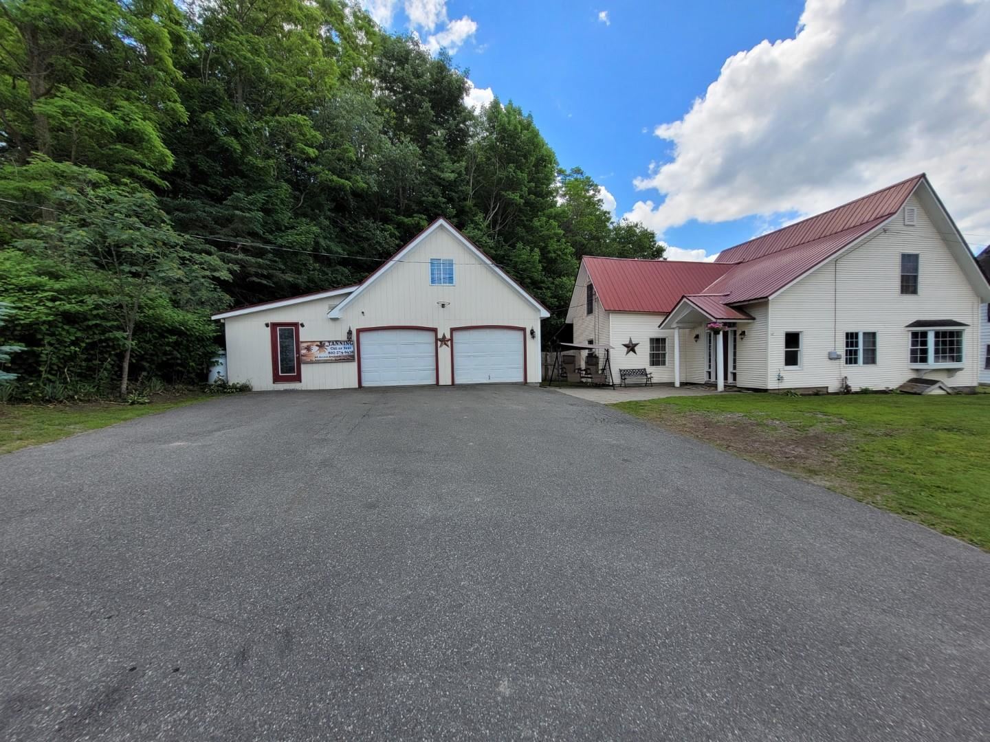 986 VT Route 105