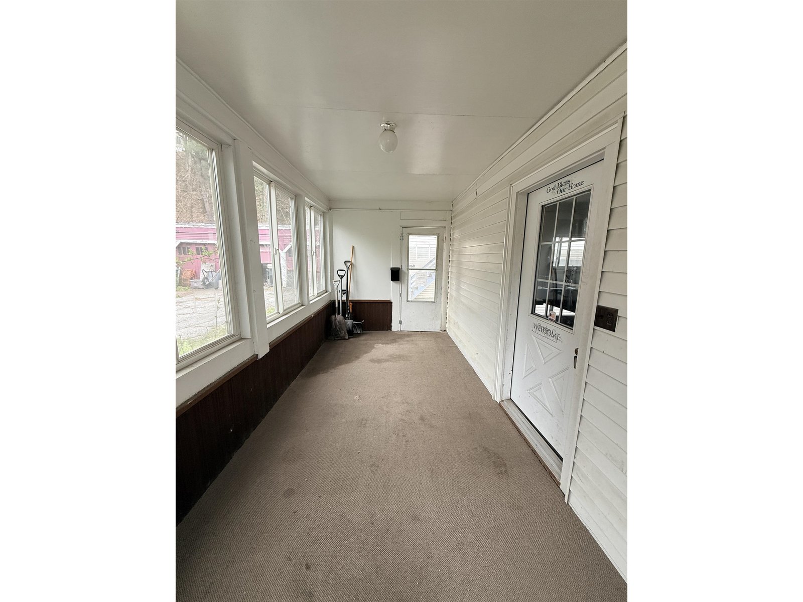 99-101 Maple Avenue