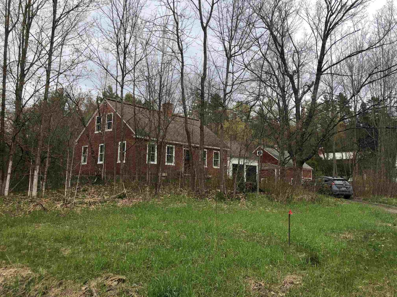99 Brook Road