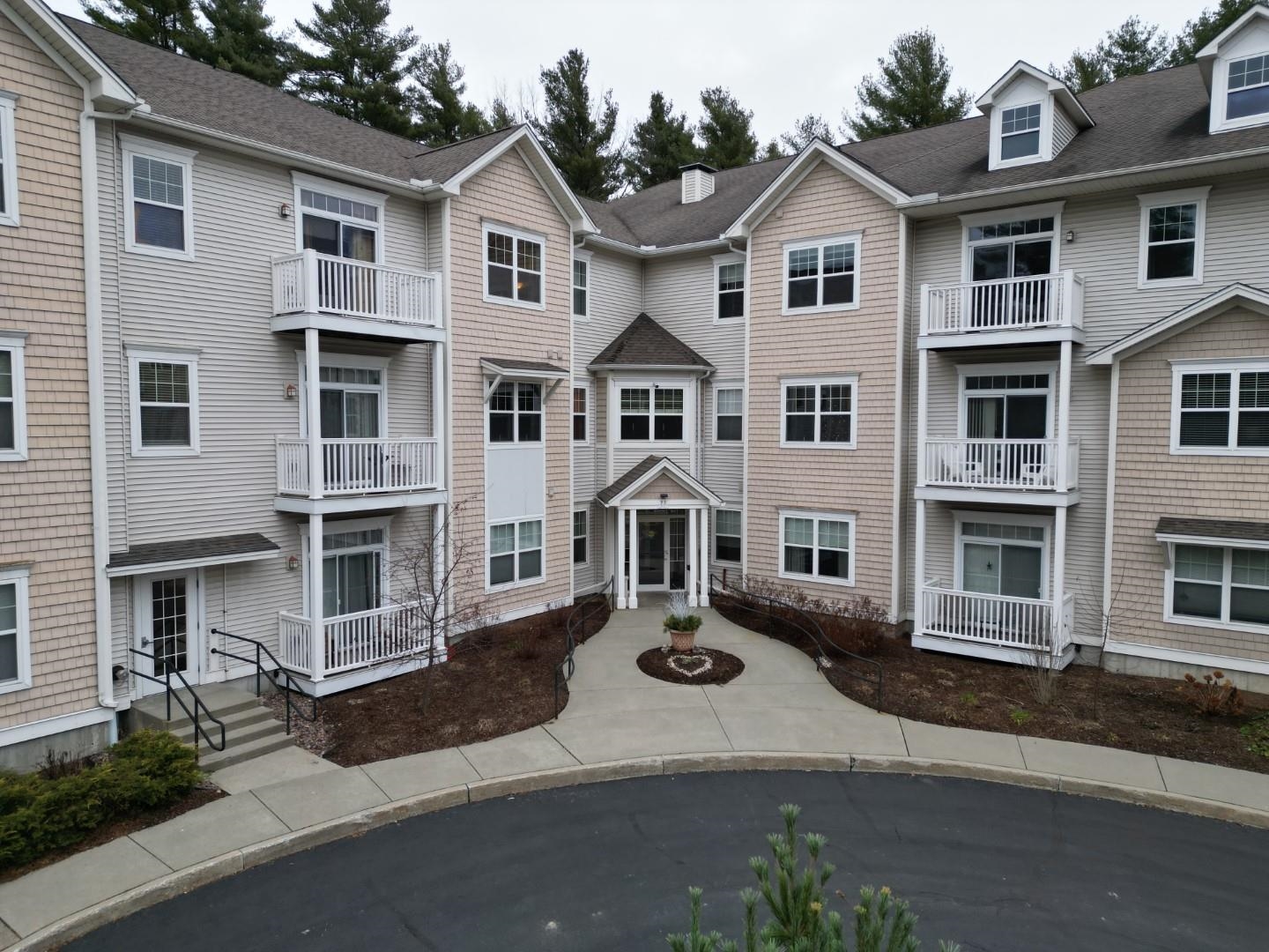 99 Eldredge Street, South Burlington