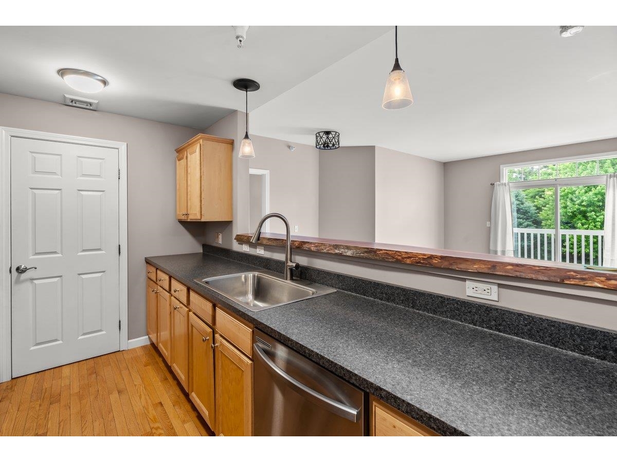 99 Eldredge Street, Unit 206
