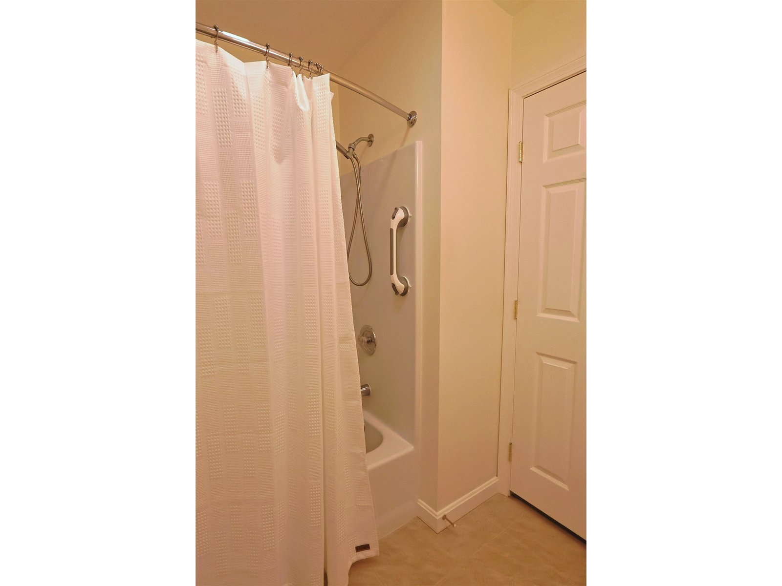 99 Heather Drive, Unit 8F