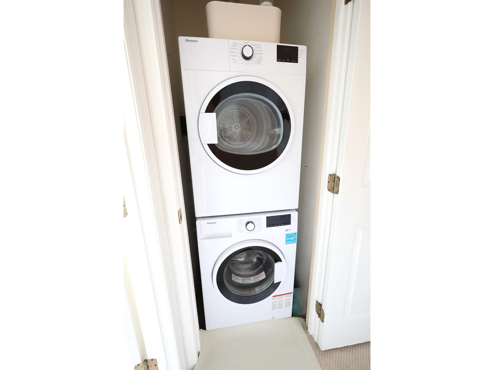 99 Heather Drive, Unit 8F