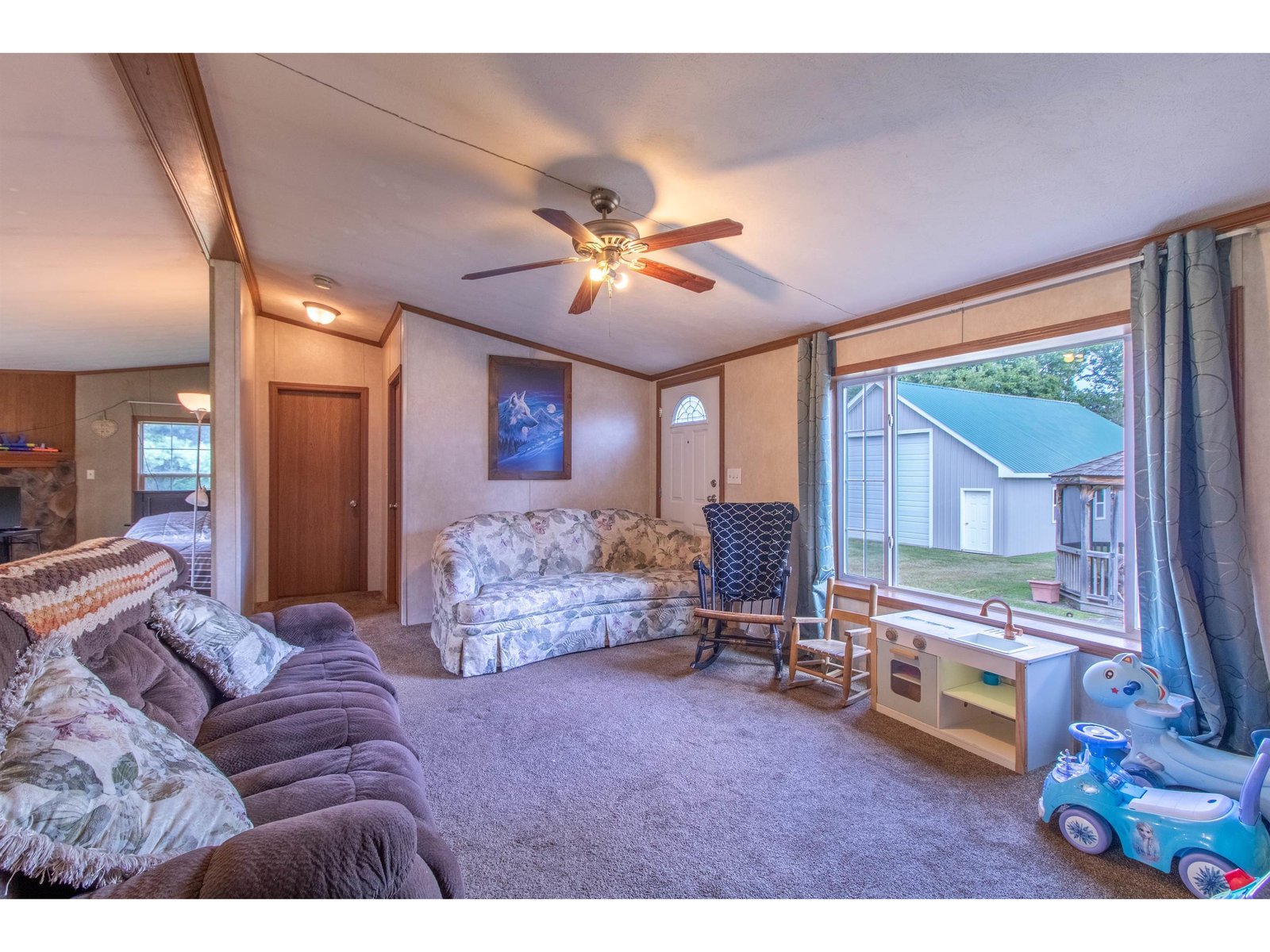 99 River Road