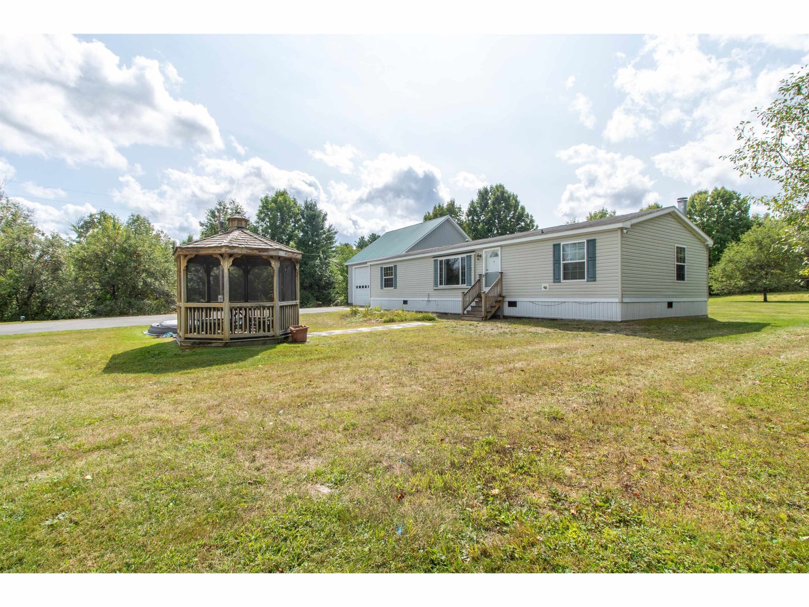 99 River Road