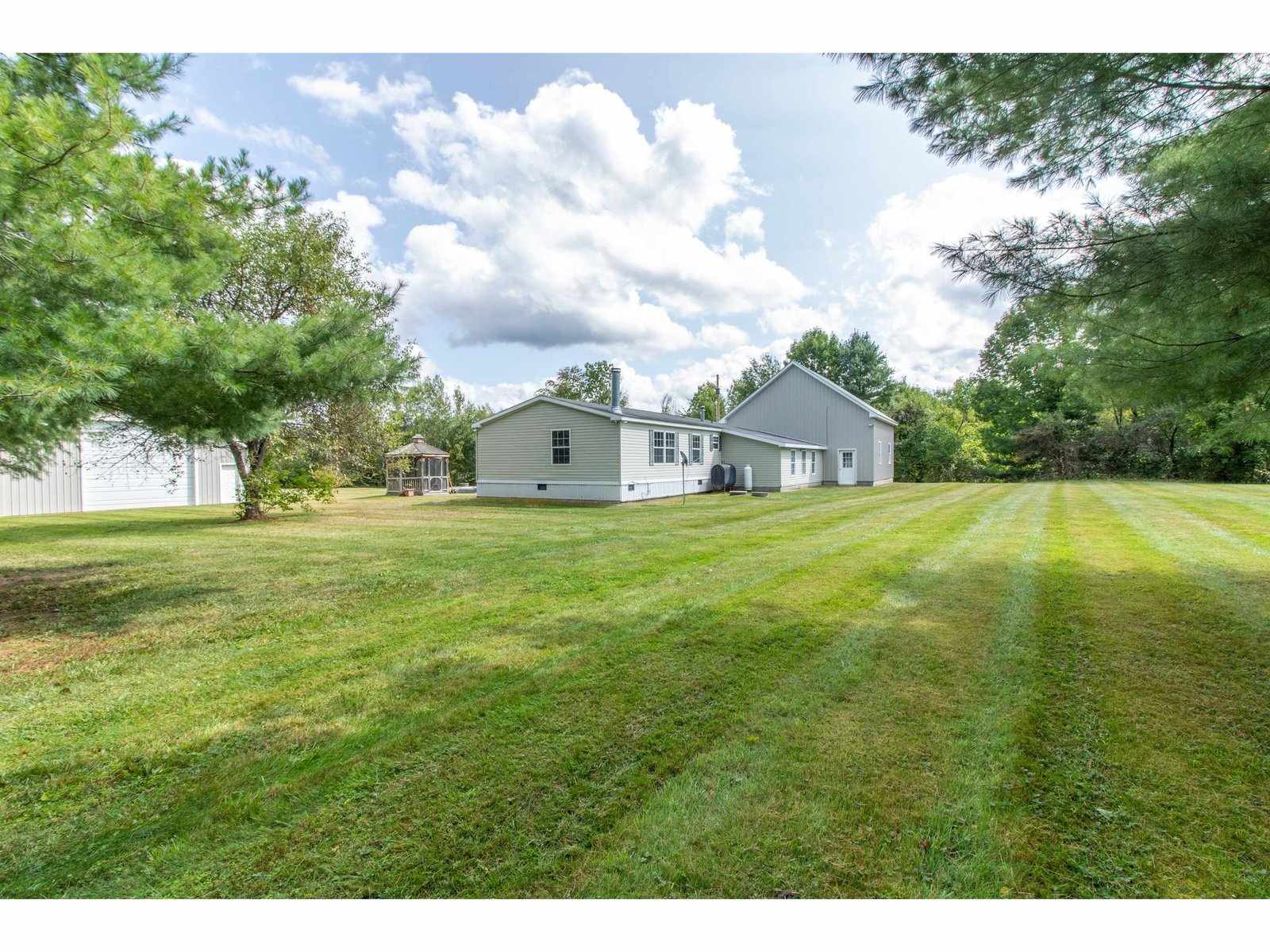 99 River Road