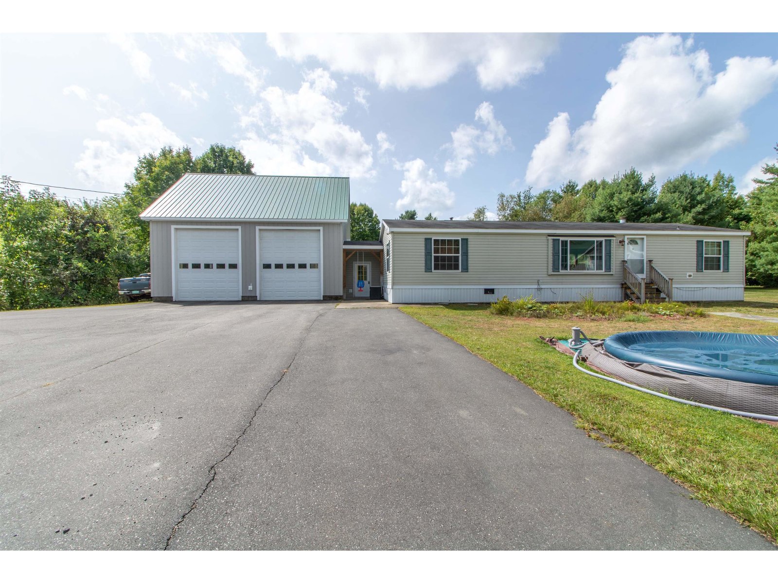 99 River Road