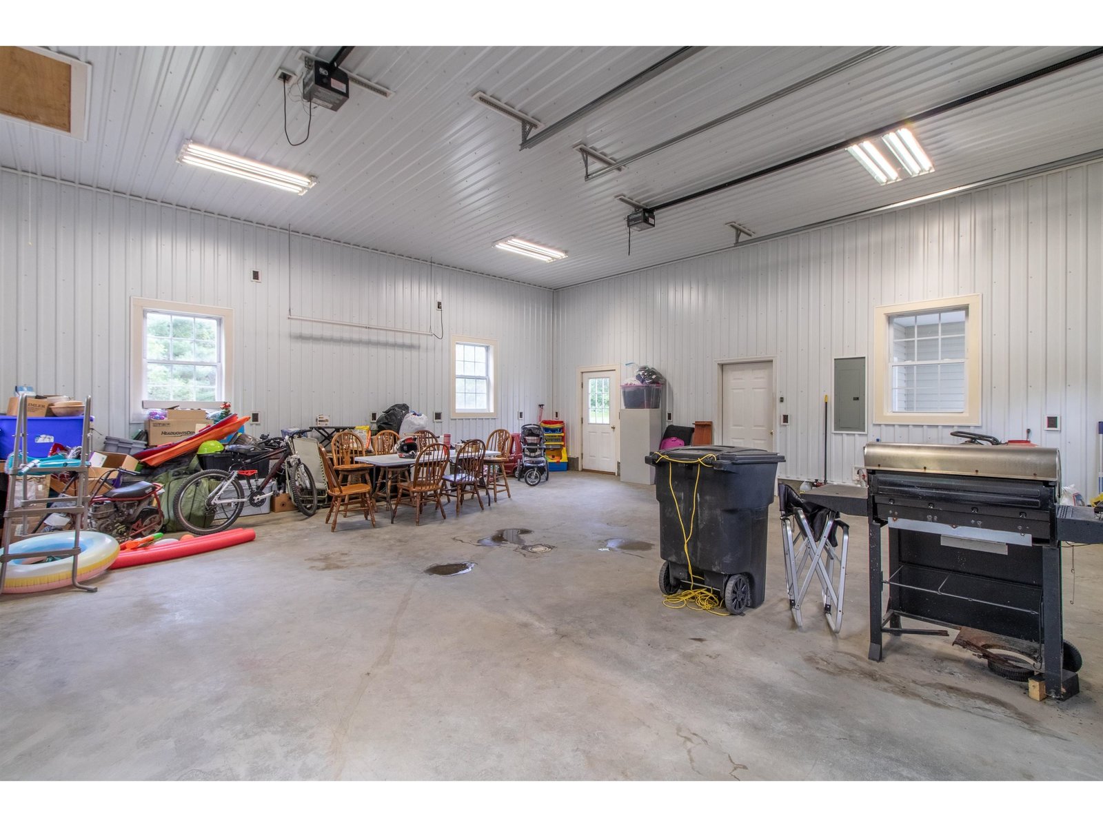 99 River Road