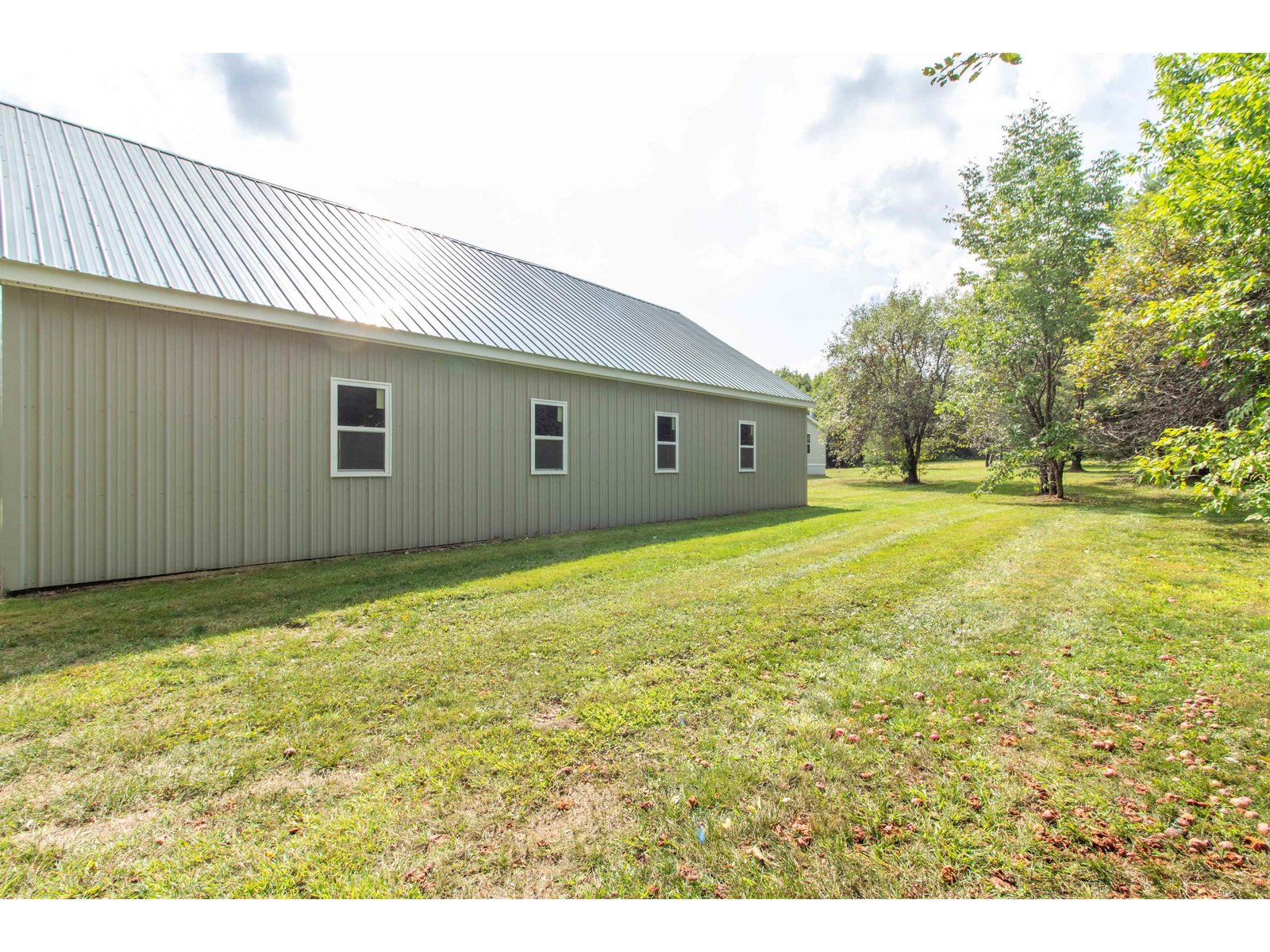99 River Road