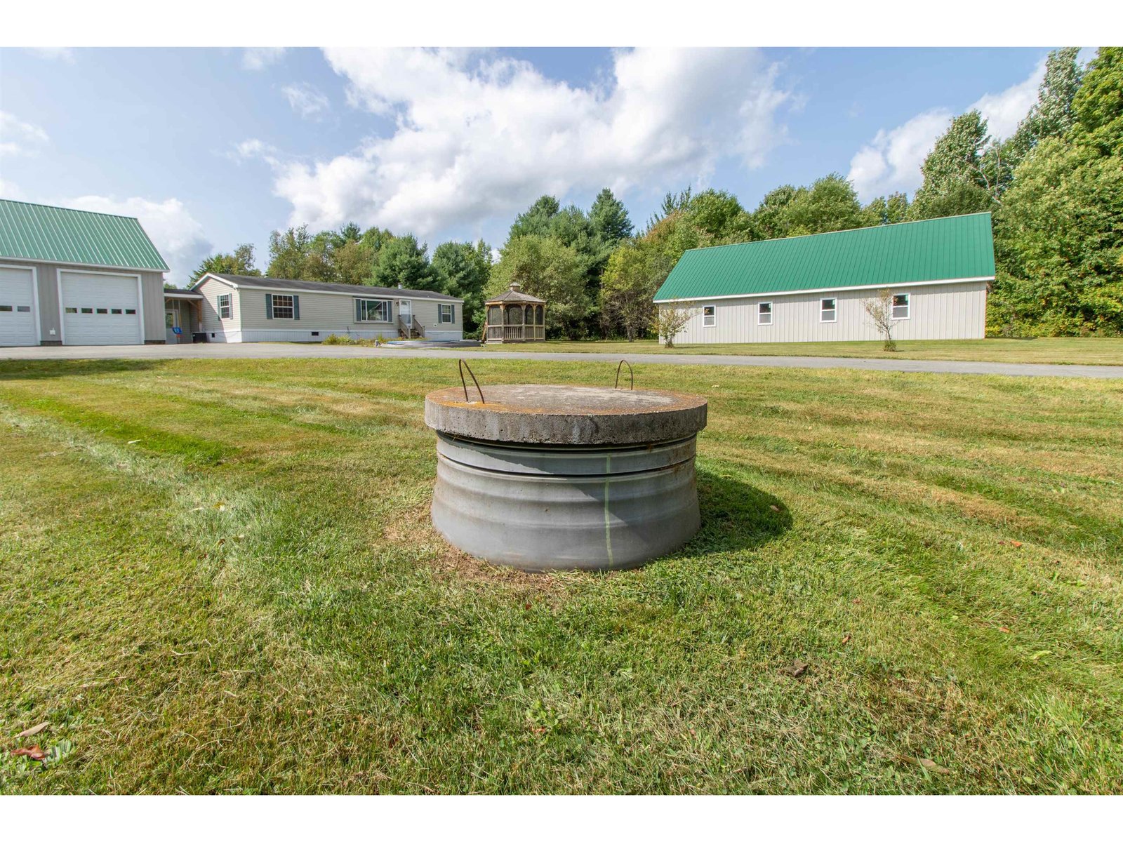 99 River Road